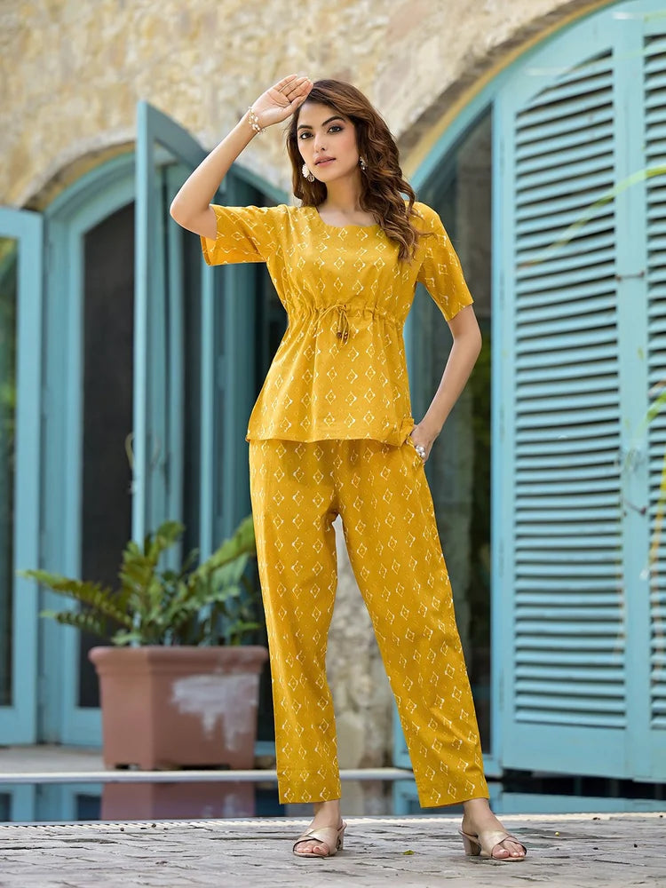 Cotton Yellow Ladies Western Wear, Size: Medium